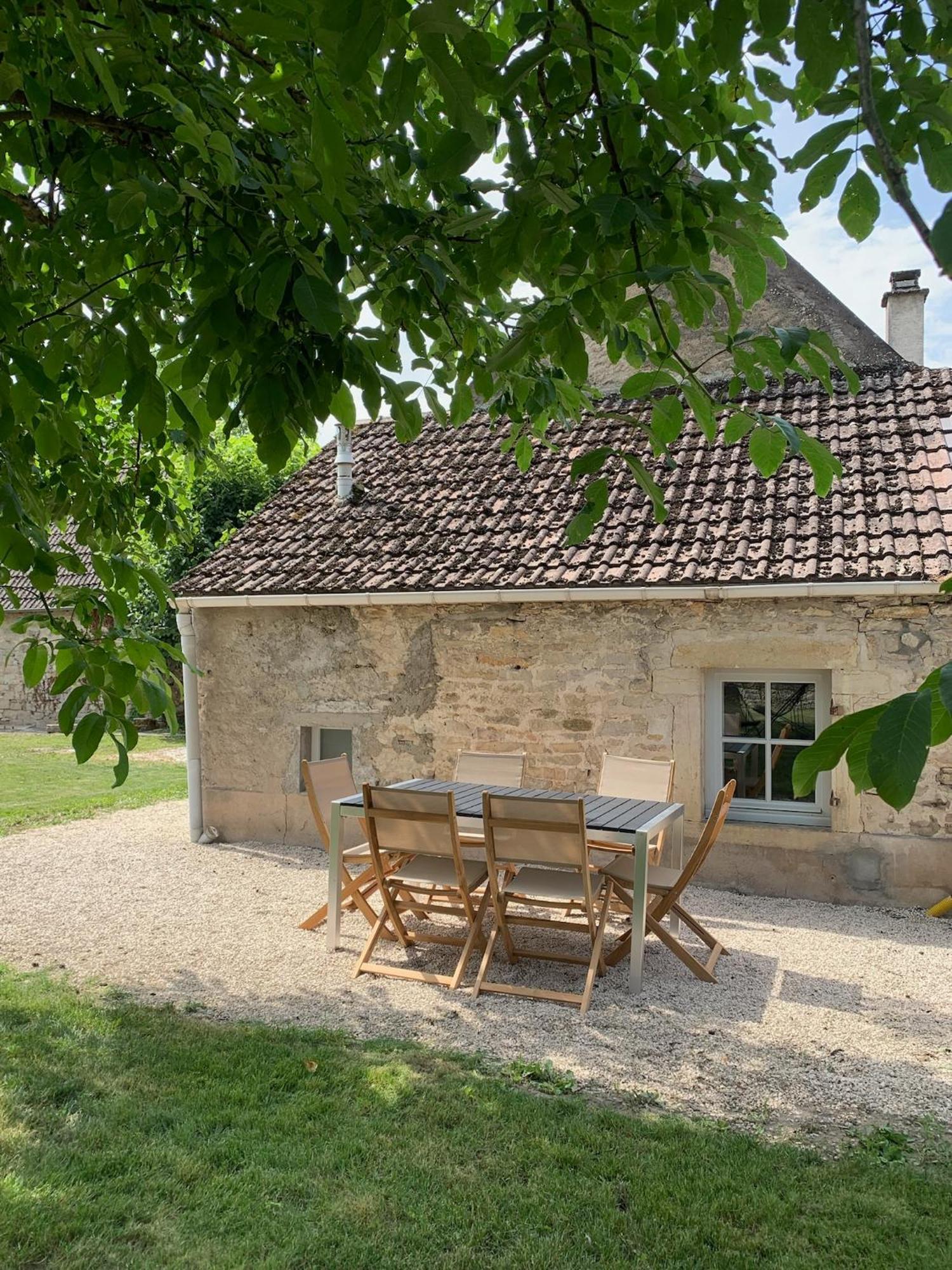 Maison De Vacances Gilly-les-Citeaux Exterior photo